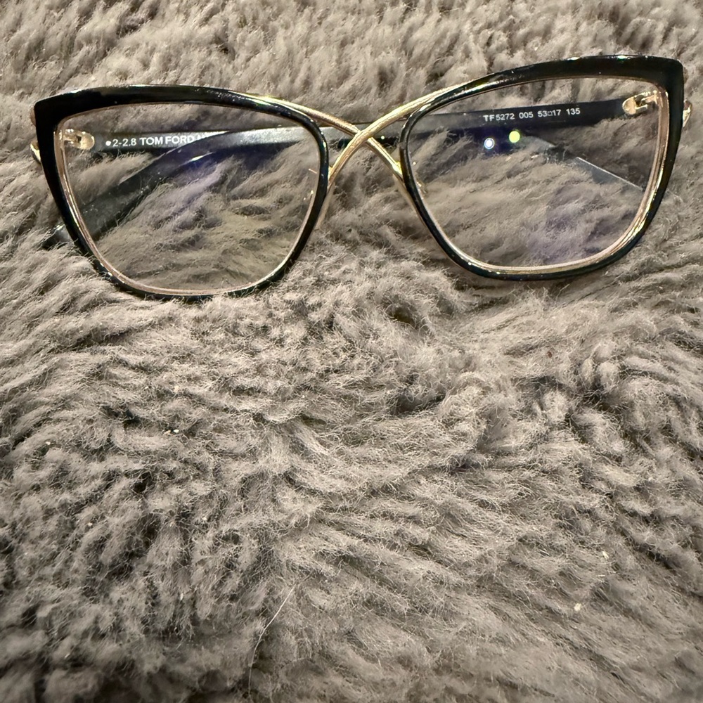 Tom Ford Women's Glasses with Black and Gold Frame